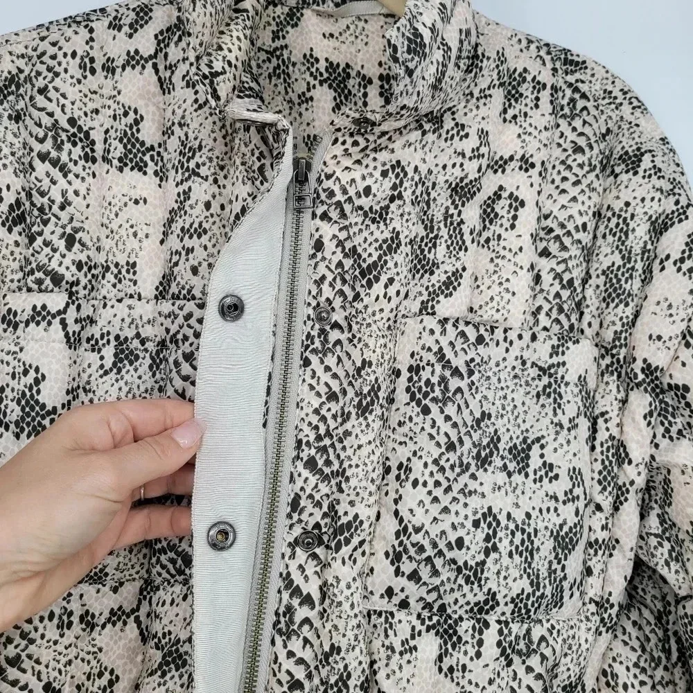 Atm Animal print feather down boxy puffer jacket size Medium - Picture 9 of 12